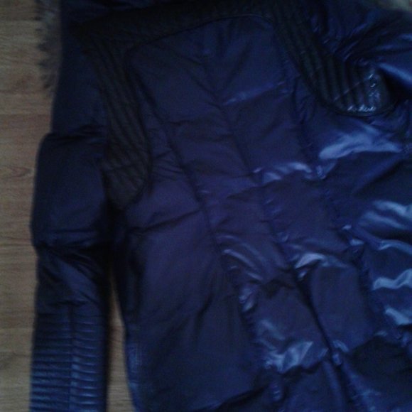 Rudsak woman winter coat size m/lg reall fur , new ,  leather belt, dark  blue - Picture 8 of 11